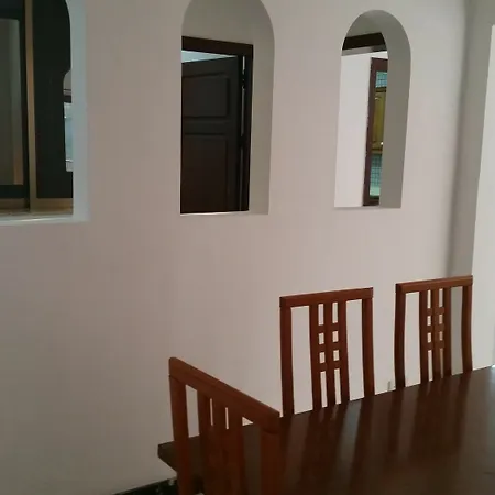 Plaza Flat Apartment *